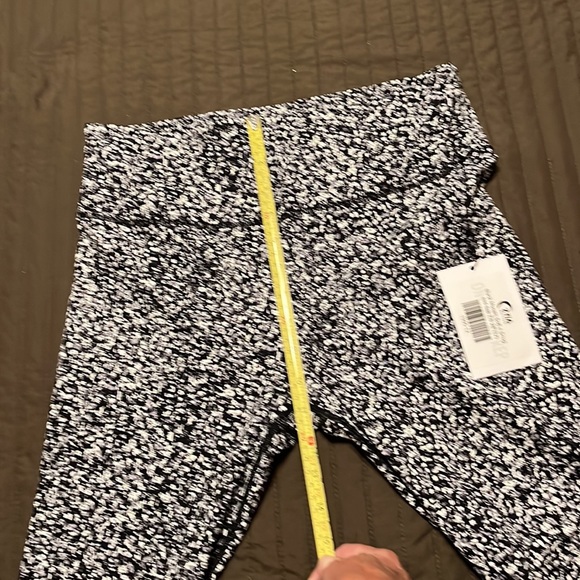 Zyia Soft’n Snug mid rise leggings - Picture 6 of 11